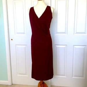 Ralph Lauren Red Dress Size Medium sleeveless V-neck Sleek Fall Outfit Burgundy